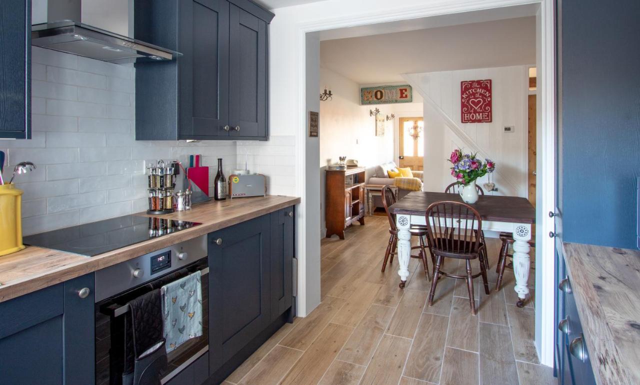 Stylish Town Centre House With Garden And Parking Opposite Villa Bury St. Edmunds Eksteriør bilde