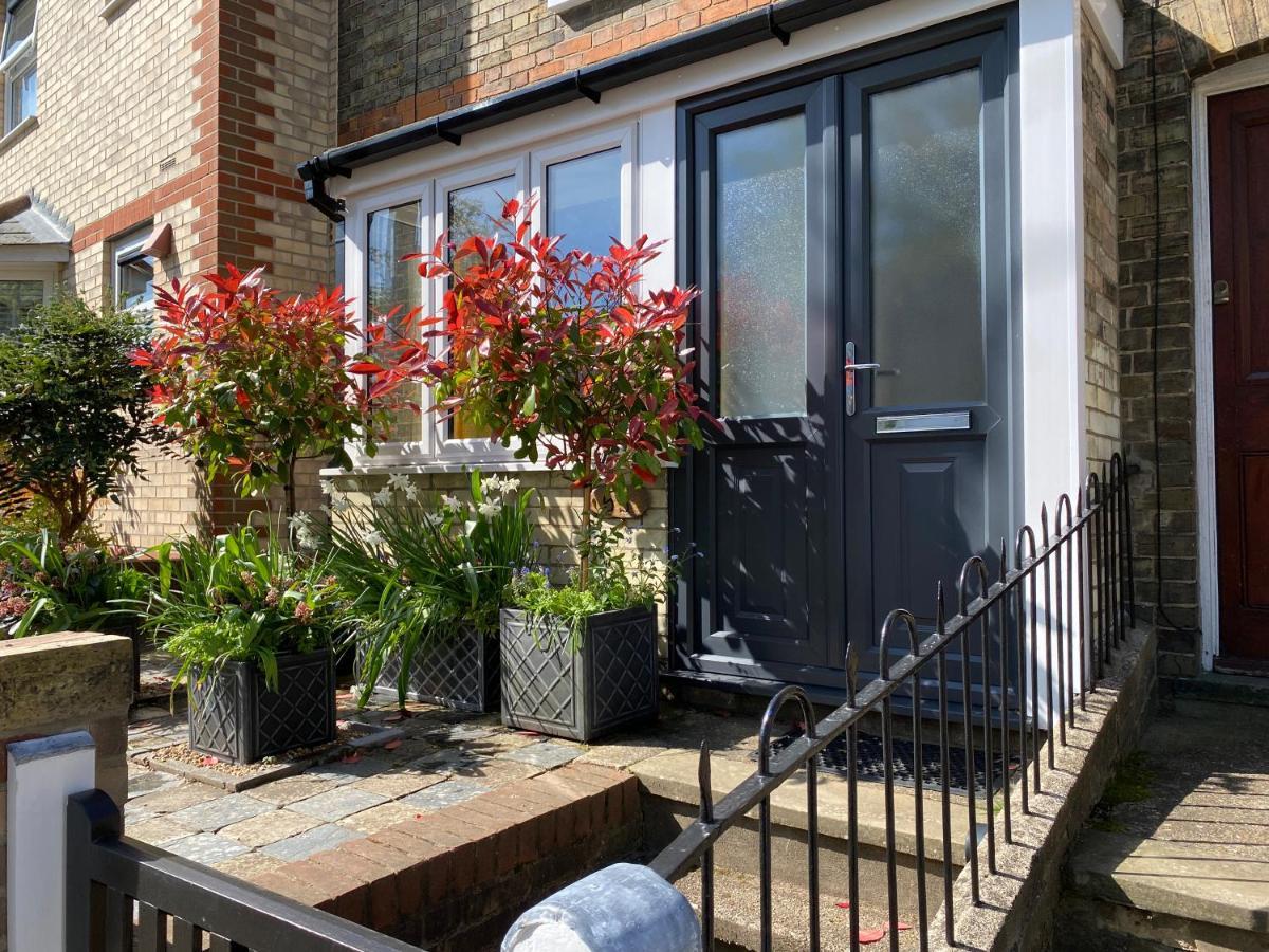 Stylish Town Centre House With Garden And Parking Opposite Villa Bury St. Edmunds Eksteriør bilde